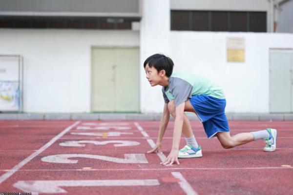 体育培训报名入学通知书模板 体育培训报名入学通知书模板(图1)